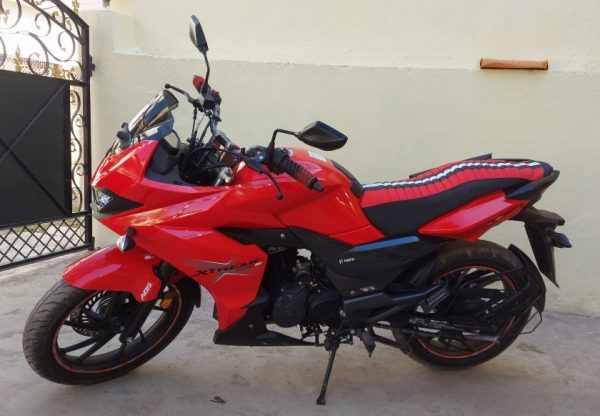 Hero Xtreme 200s Bs6 2021 red